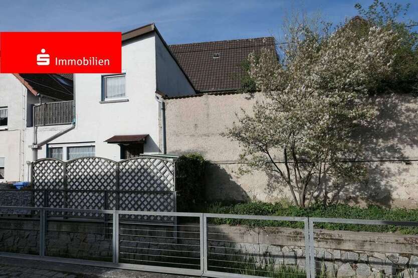Haus zum Kaufen in Flörsheim 220.000 € 79 m²
