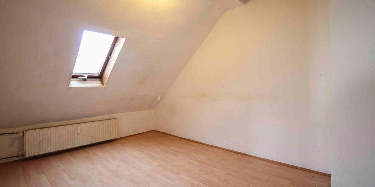 Einfamilienhaus Hanau Großauheim - 6 Zimmer, 299.000&euro; | Angebot:24860036