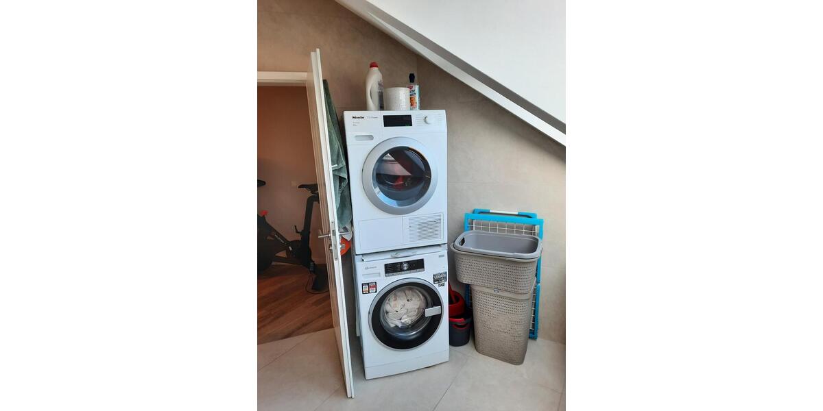 Etagenwohnung Flörsheim am Main - 4 Zimmer, 123 m&sup2;, 1.442&euro; | Angebot:26393829