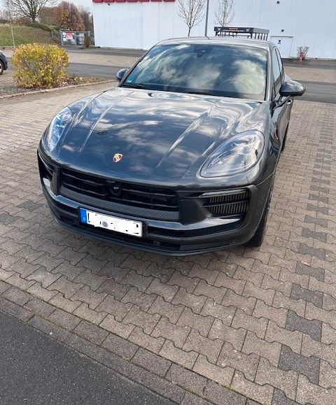Porsche Macan 69.000 km 62.500 &euro; Rosbach 61191