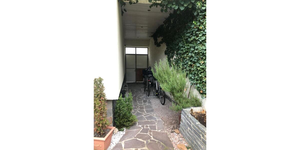 Möbiliertes Zummer an Wochenendheimfahrer in Hanau Großauheim 1 zimmer