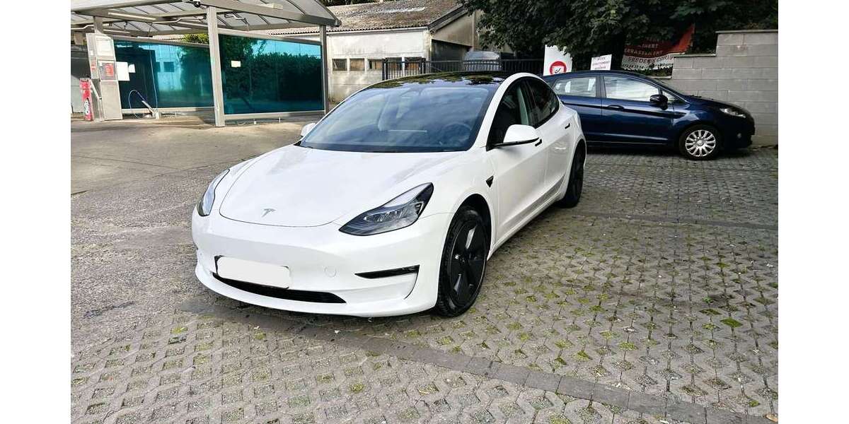 Tesla Model 3 45.500 km 33.800 &euro; Mühlheim 63165