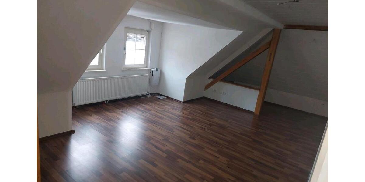 Dachgeschoßwohnung Kelsterbach - 1.5 Zimmer, 47 m&sup2;, 700&euro; | Angebot:25261054