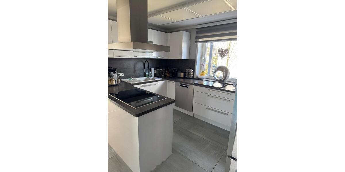 Doppelhaushälfte Rüsselsheim am Main - 4.5 Zimmer, 114 m&sup2;, 1.800&euro; | Angebot:25399110