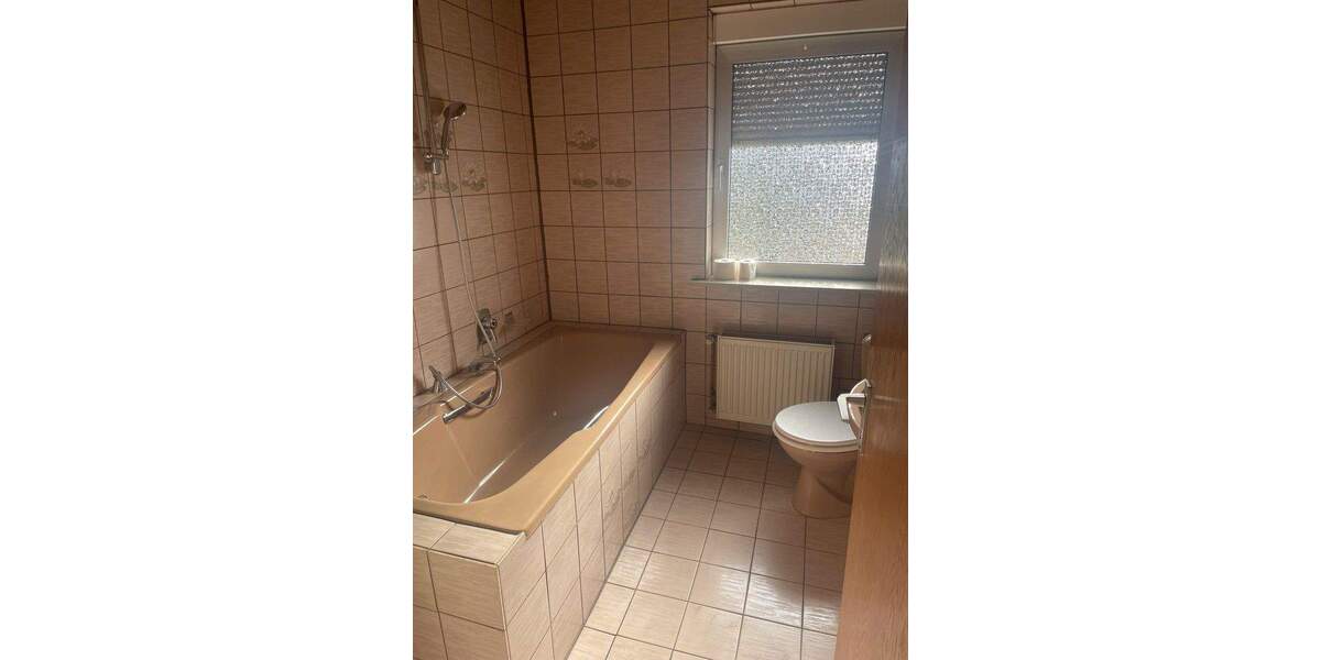 Doppelhaushälfte Frankfurt Harheim - 7 Zimmer, 170 m&sup2;, 690.000&euro; | Angebot:25820766