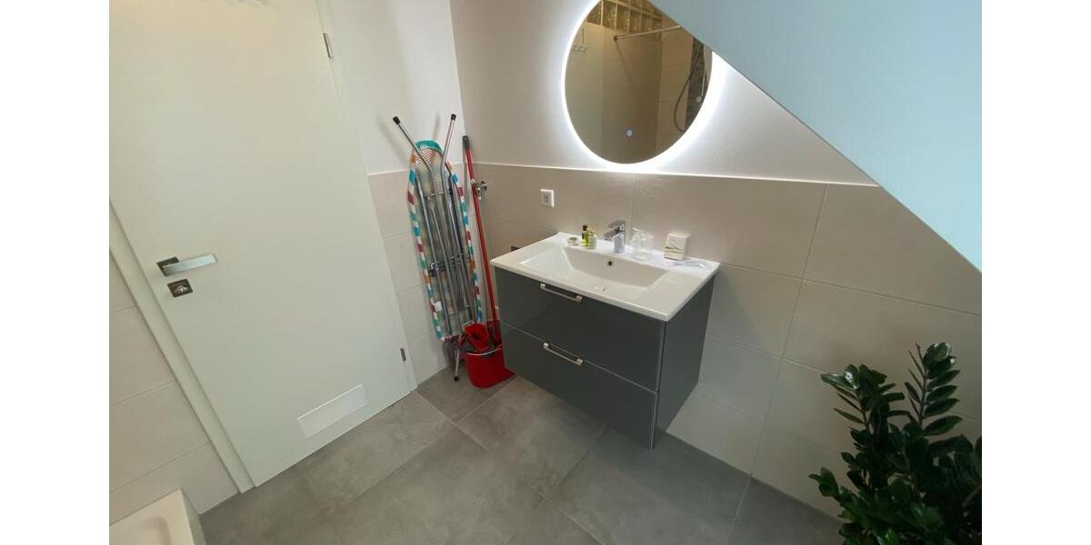 Etagenwohnung Frankfurt am Main Unterliederbach - 3.5 Zimmer, 100 m&sup2;, 530.000&euro; | Angebot:24779520