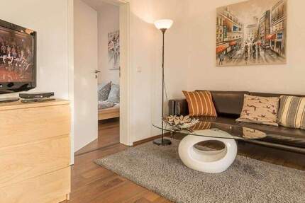Wohnung Frankfurt am Main Eschersheim - 2 Zimmer, 42 m&sup2;, 1.250&euro; | Angebot:23949360