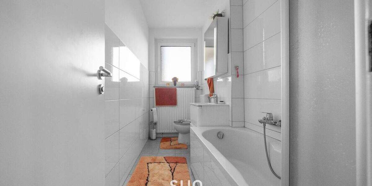 Etagenwohnung Schwalbach am Taunus - 3 Zimmer, 72 m&sup2;, 270.000&euro; | Angebot:25691104