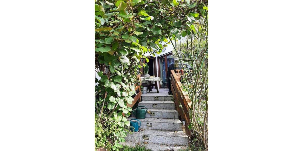 Einfamilienhaus Raunheim - 8 Zimmer, 270 m&sup2;, 670.000&euro; | Angebot:25751160