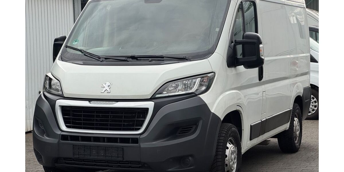 Peugeot Boxer 96.000 km 8.999 &euro; Offenbach am Main 63075