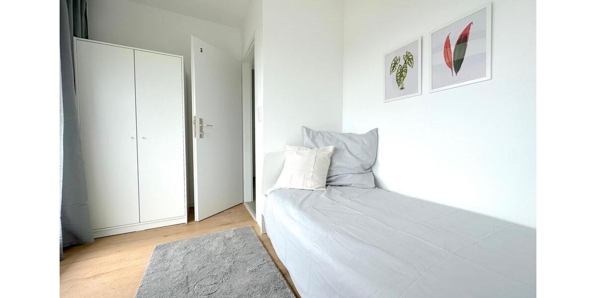 Etagenwohnung Frankfurt am Main Sachsenhausen Süd - 1 Zimmer, 10 m&sup2;, 545&euro; | Angebot:26679447