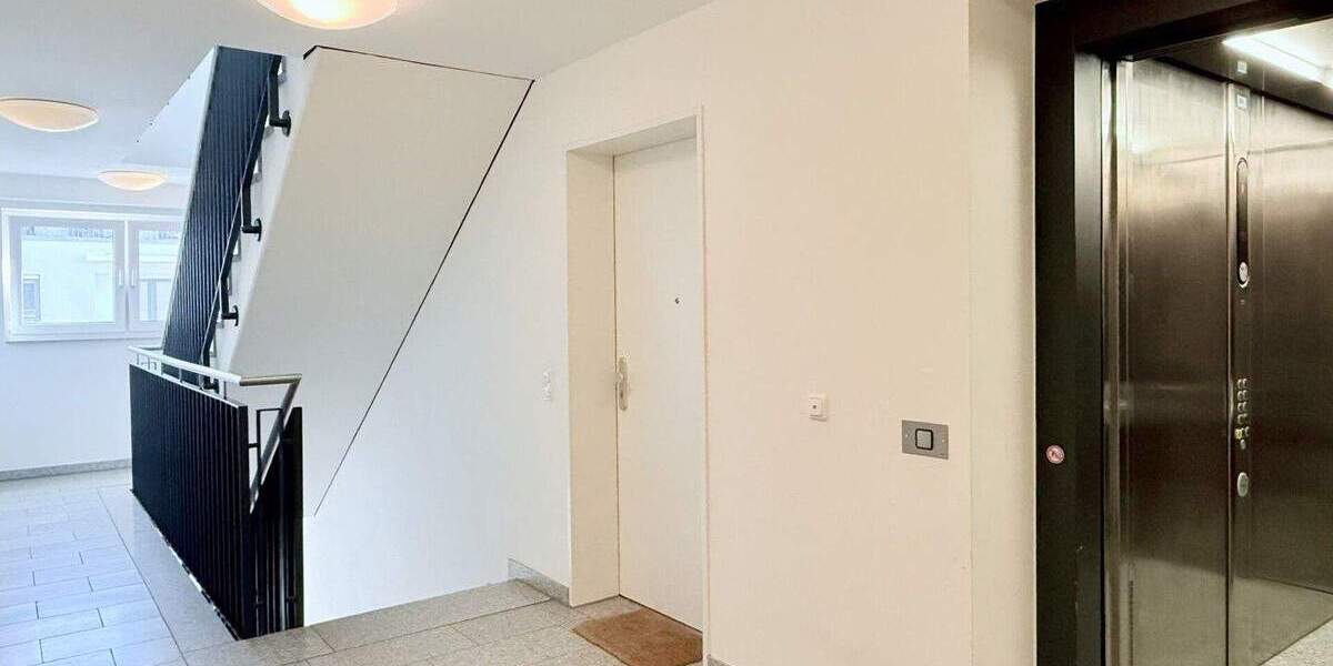 Etagenwohnung Frankfurt am Main Gallus - 3 Zimmer, 81 m&sup2;, 525.000&euro; | Angebot:25800216