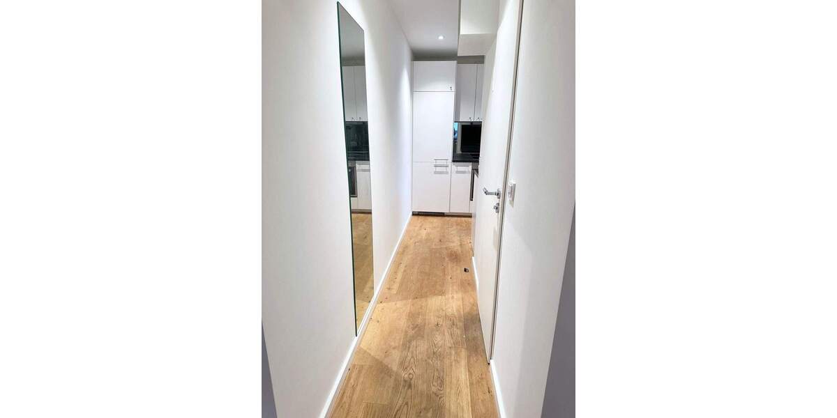 TOP Ausstattung, komplette EBK, PARKETT, schönes tgl.Bad 1 zimmer