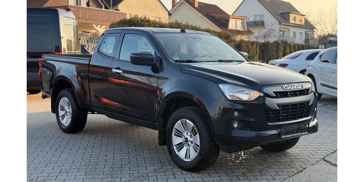 Isuzu D-Max 157.000 km 23.999 &euro; Heusenstamm 63150