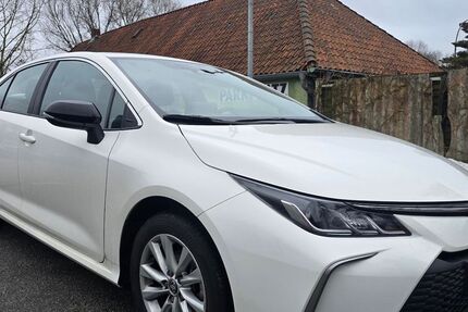 Toyota Corolla 6.000 km 21.950 &euro; Dieburg 64807