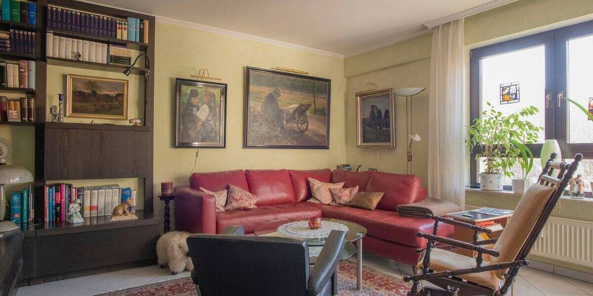 Etagenwohnung Steinbach (Taunus) - 3 Zimmer, 79 m&sup2;, 315.000&euro; | Angebot:26017481