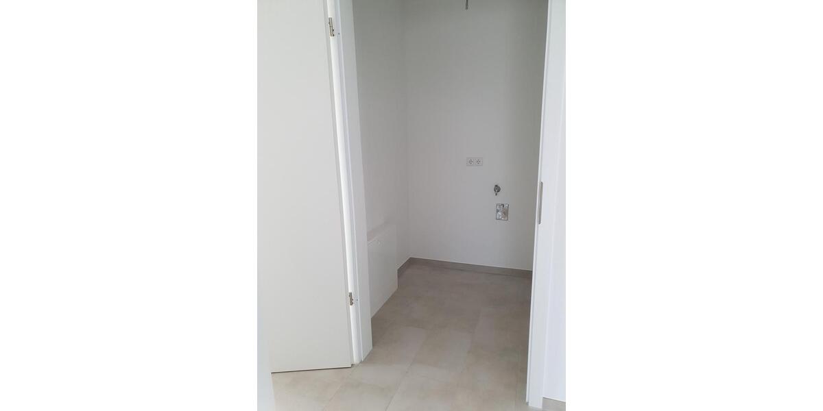 Etagenwohnung Roßdorf - 3 Zimmer, 98 m&sup2;, 1.590&euro; | Angebot:26320771