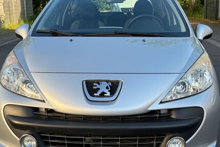 Peugeot 207 60.928 km 3.999 &euro; Dietzenbach 63128