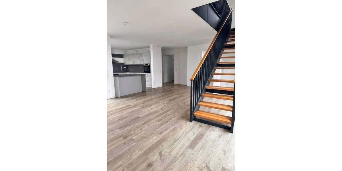 Etagenwohnung Frankfurt Bonames - 4 Zimmer, 131 m&sup2;, 2.200&euro; | Angebot:26355576