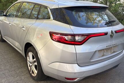 Renault Megane 166.197 km 6.307 &euro; Frankfurt am Main 60389