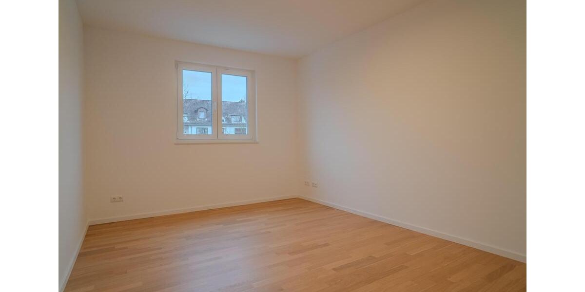 Etagenwohnung Frankfurt am Main Mitte-West - 4 Zimmer, 145 m&sup2;, 3.400&euro; | Angebot:24585365