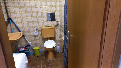 KOMPLETT MÖBLIERT, AUCH FÜR FIRMENPERSONAL - Etagenwohnung Frankfurt am Main Rödelheim | Angebot:26206970