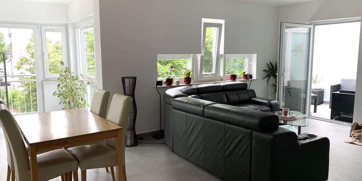 Etagenwohnung Bad Homburg vor der Höhe Dornholzhausen - 4 Zimmer, 110 m&sup2;, 550.000&euro; | Angebot:25772855