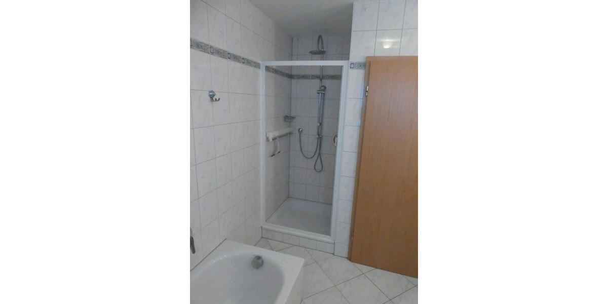 Etagenwohnung Alzenau - 3 Zimmer, 92 m&sup2;, 900&euro; | Angebot:26136163