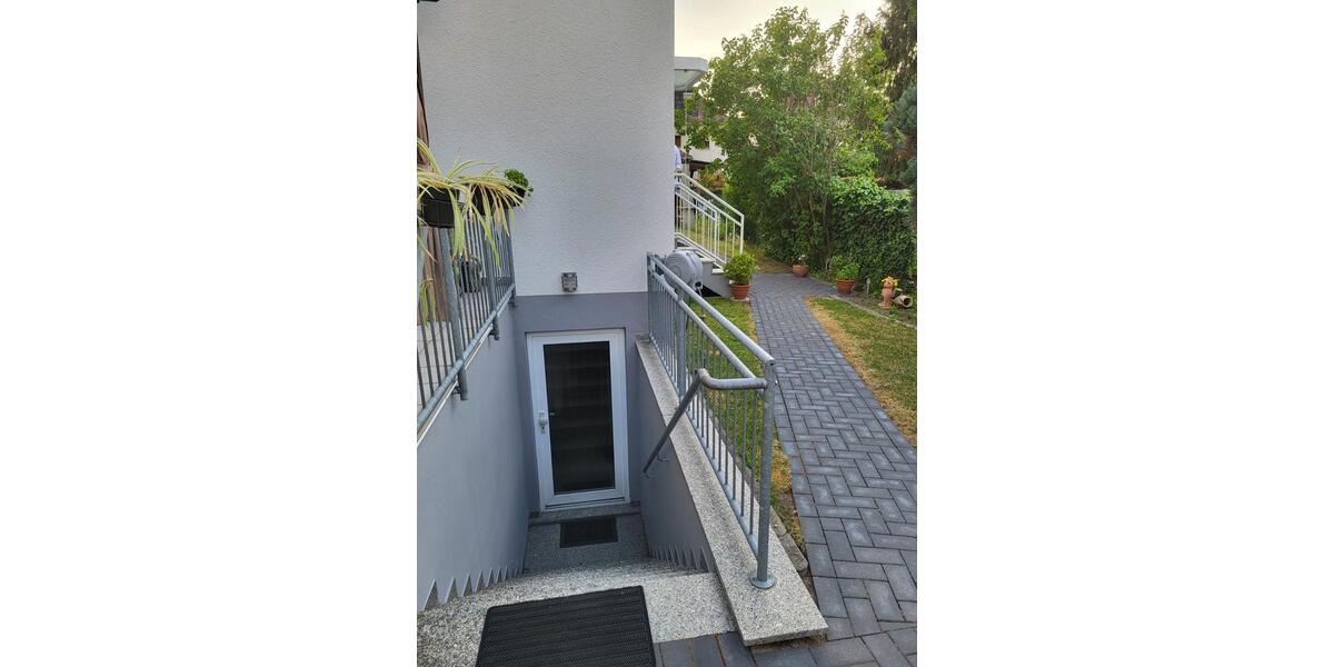 Etagenwohnung Offenbach am Main Bieberer Berg - 1 Zimmer, 24 m&sup2;, 350&euro; | Angebot:24964273