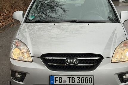 Kia Carens 246.296 km 5.000 &euro; Florstadt 61197