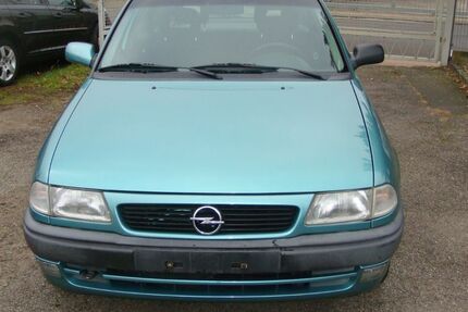 Opel Astra 95.000 km 1.650 &euro; Erlensee 63526