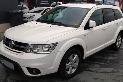 Fiat Freemont 235.000 km 9.696 &euro; Usingen 61250