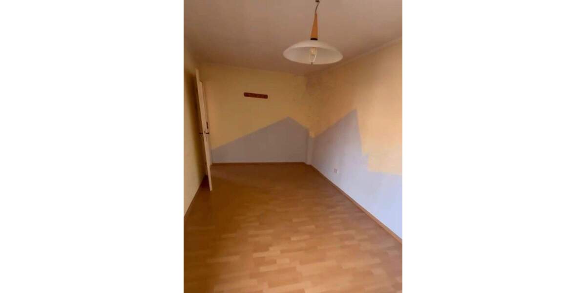 Mehrfamilienhaus, Wohnhaus Hattersheim am Main Hattersheim - 9 Zimmer, 153 m&sup2;, 445.000&euro; | Angebot:25737658