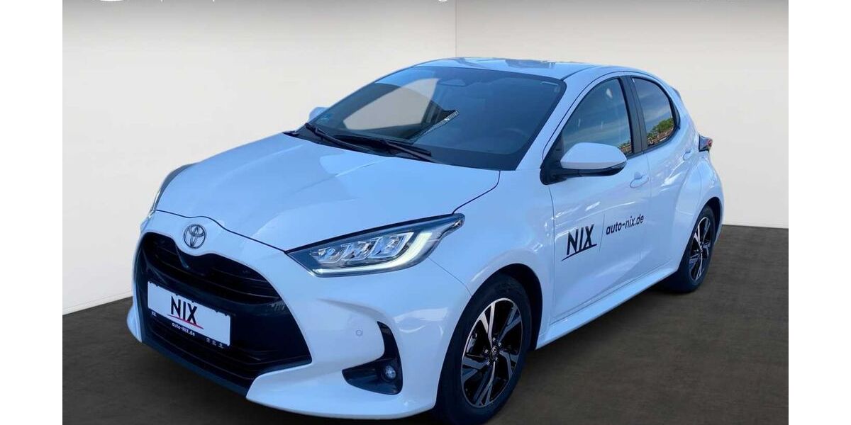 Toyota Yaris 15.000 km 25.900 &euro; Frankfurt 60314
