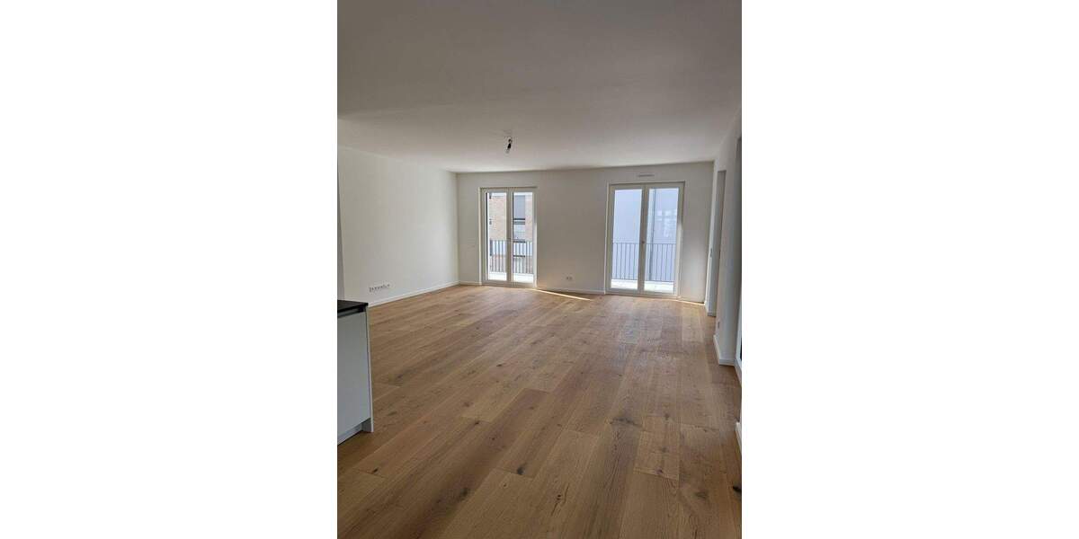 Etagenwohnung Dreieich Buchschlag - 3 Zimmer, 115 m&sup2;, 2.300&euro; | Angebot:25498544