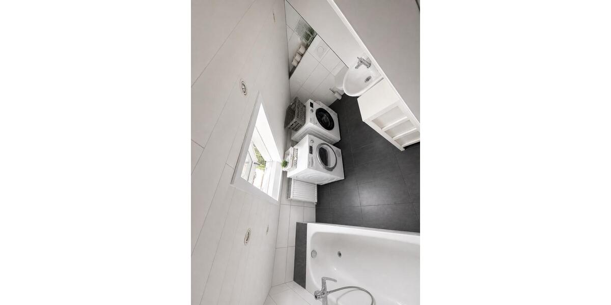 Dachgeschoßwohnung Bischofsheim - 4 Zimmer, 78 m&sup2;, 1.150&euro; | Angebot:26412896