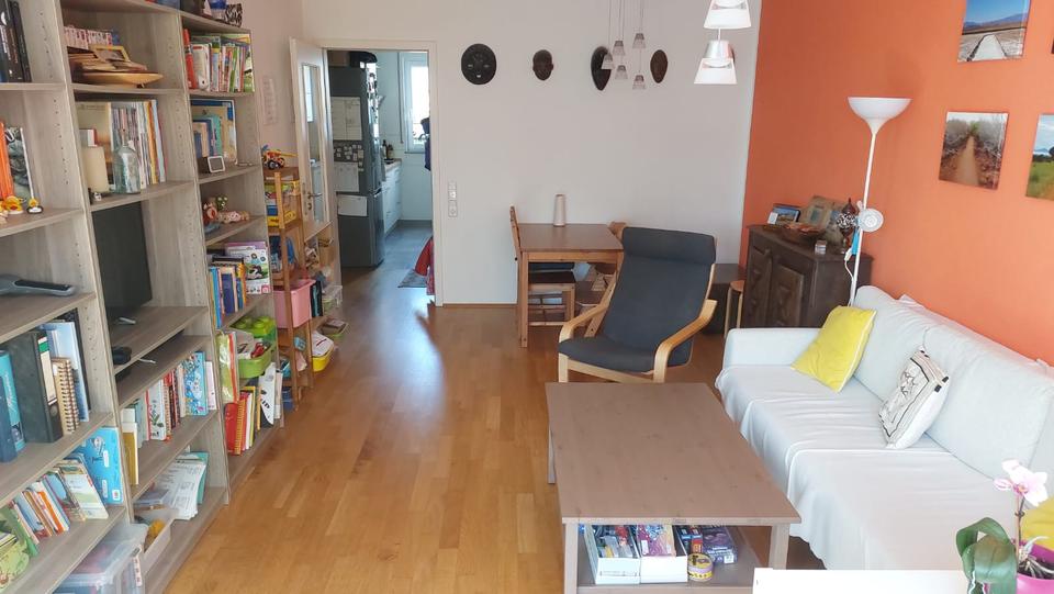 Erdgeschoßwohnung Frankfurt am Main Nord-West - 3 Zimmer, 77 m&sup2;, 2.000&euro; | Angebot:26395125