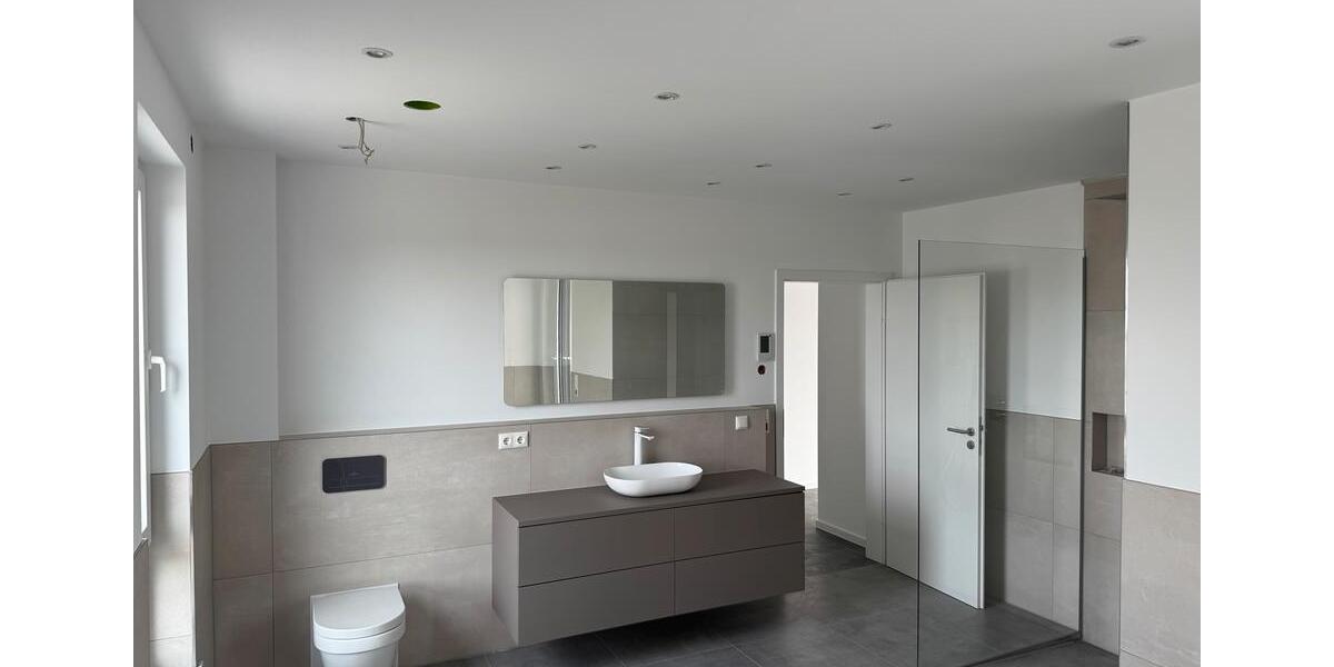 Einfamilienhaus Roßdorf - 3 Zimmer, 125 m&sup2;, 2.300&euro; | Angebot:26412883