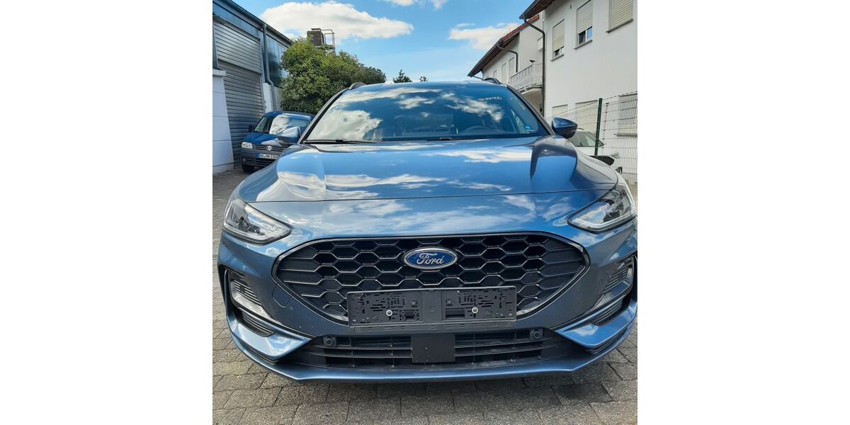 Ford Focus 16.539 km 21.950 &euro; Wehrheim 61273