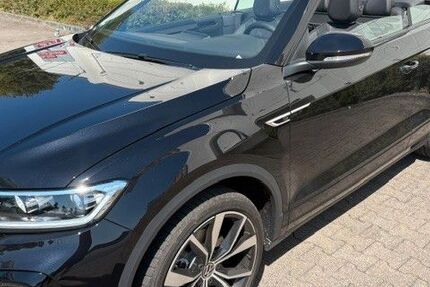 VW T-Roc 2.100 km 40.900 &euro; Usingen 61250