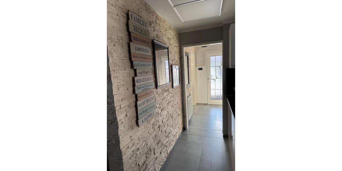 Doppelhaushälfte Rüsselsheim am Main - 4.5 Zimmer, 114 m&sup2;, 1.800&euro; | Angebot:25399110