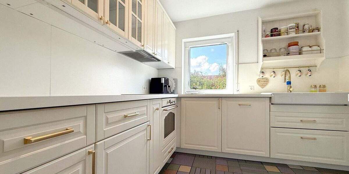 Etagenwohnung Rosbach vor der Höhe Nieder-Rosbach - 6 Zimmer, 162 m&sup2;, 398.000&euro; | Angebot:25676827