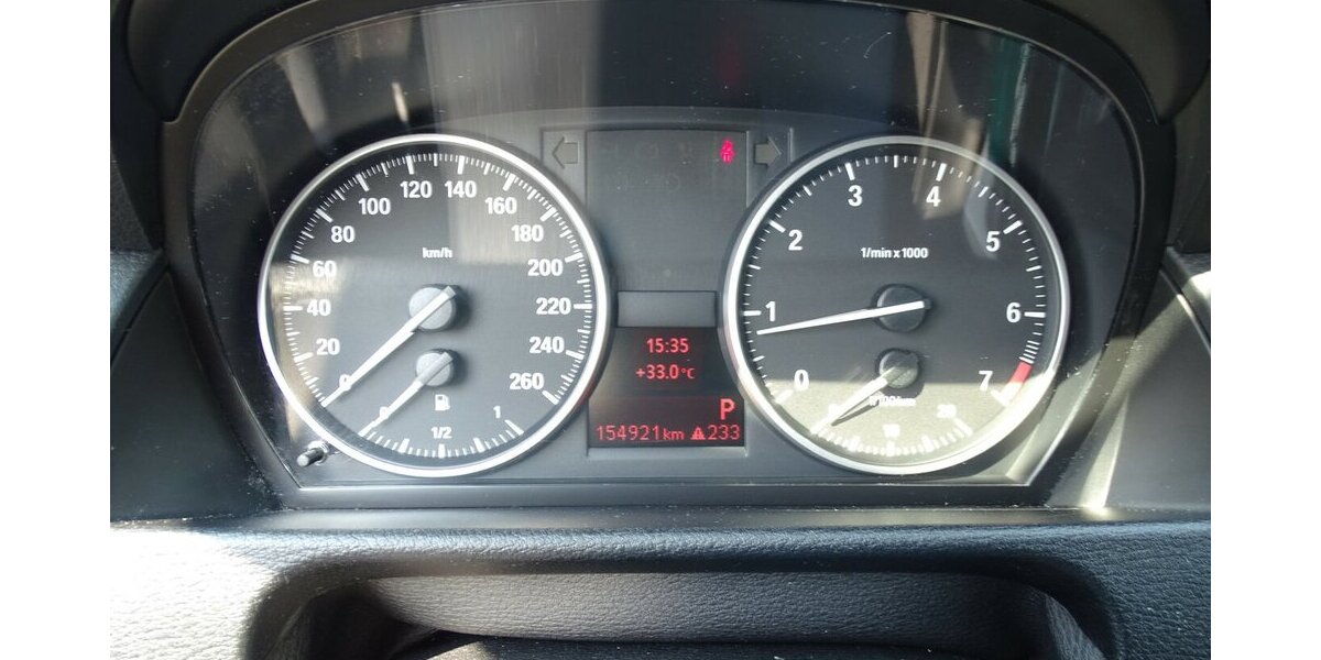 BMW X1 1.8l i sDrive, Steptronic, Sitzheizung, PDC hin 154.921 km 8.490 &euro; Rodgau 63110