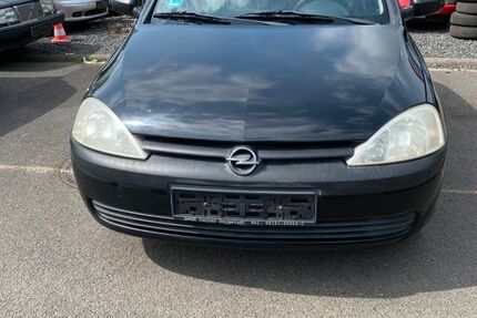 Opel Corsa 82.000 km 2.299 &euro; Hanau 63457