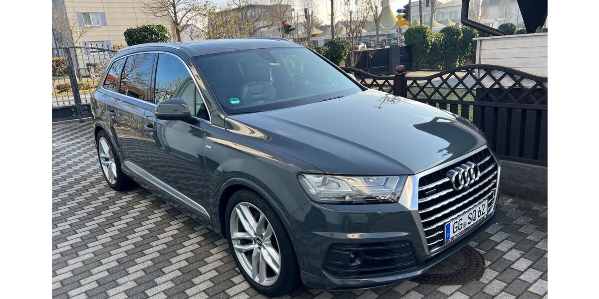 Audi Q7 172.000 km 29.000 &euro; Rüsselsheim 65428