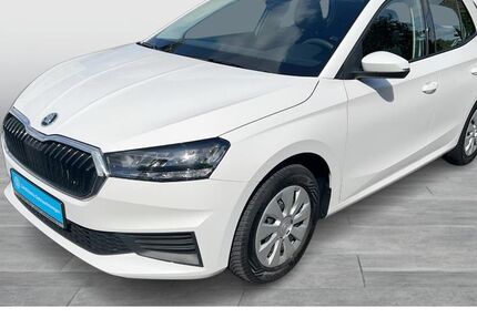 Skoda Fabia 32.417 km 15.990 &euro; Nidderau 61130