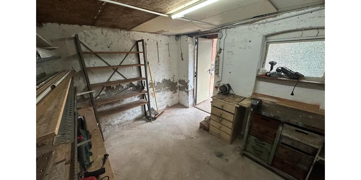 Werkstatt mit Lager & Parkplatz zu verm. HU Großauheim zimmer