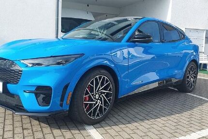 Ford Mustang Mach-E 6.000 km 43.500 &euro; Rüsselsheim 65428