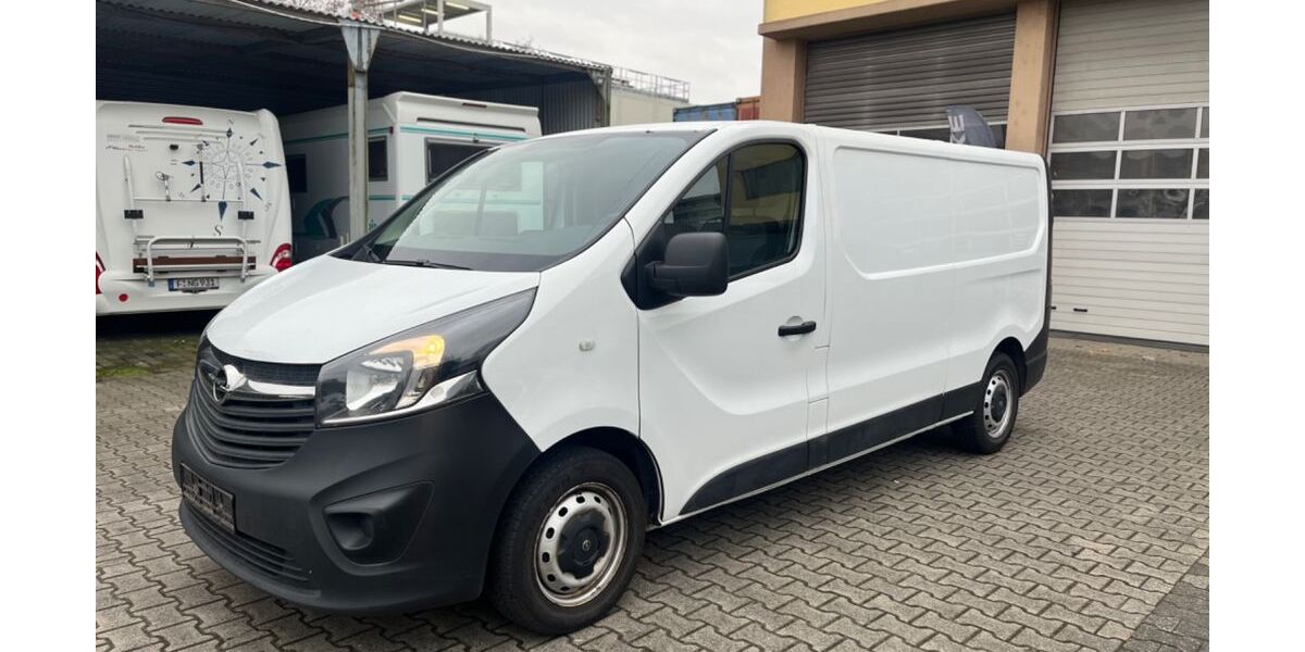 Opel Vivaro 240.000 km 8.390 &euro; Frankfurt am Main 65933