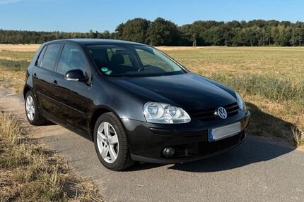 VW Golf 159.000 km 4.900 &euro; Rodgau 63110